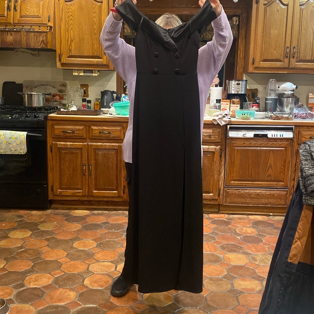 Used black dress